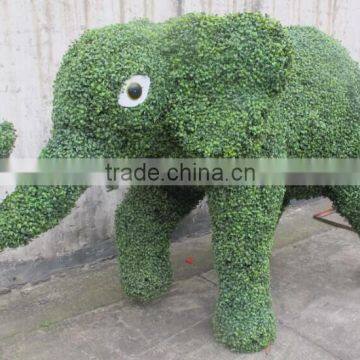 Factory handmade fake animal shape grass plant elephant green plant for garden ornaments