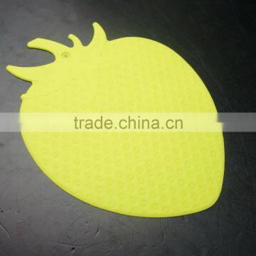 16156 Strawberry Shape Silicone High Temperature Heat Insulation Mat photo-4