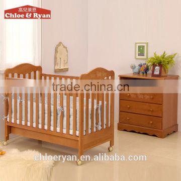 Adjustable wooden bed with wheels baby cot bed