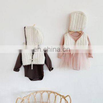 2020 Autumn Korean Version of Knitted Warm Baby Romper Vest Two-piece Children's One-piece Long-sleeved Bag Fart
