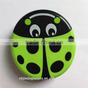 plastic case lens contact