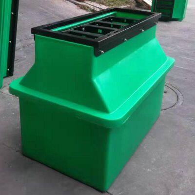 Base de dispensador de combustível para postos de gasolina, base de dispensador de combustível composta