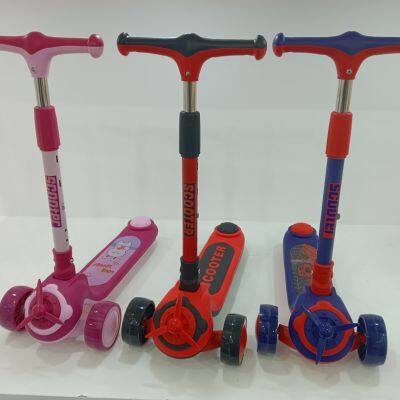 Детские самокаты, детские музыкальные светящиеся складывающиеся игрушки на трех колесах, спортивные игры на открытом воздухе, для мальчиков и девочек