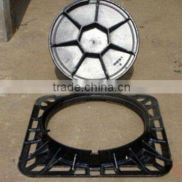 Square 600mm heavy duty cast iron manhole cover frame