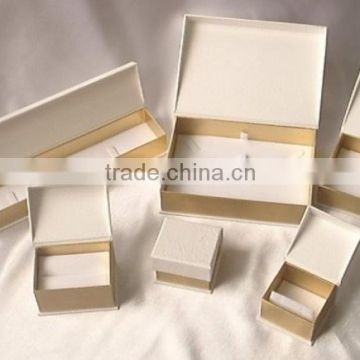 JEWELLERY PACKAGING BOX FP72510