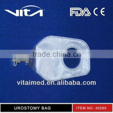 Medical urostomy bag with drip drainage