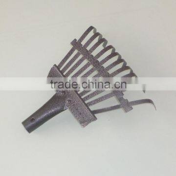 High Quality 11 Tines Carton Steel Stick Rake photo-2