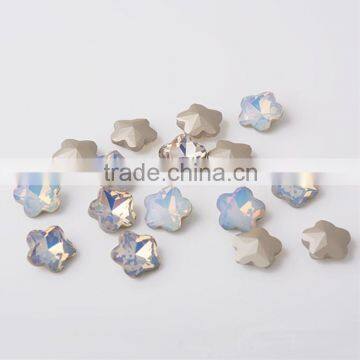 deluxe K9 quality white opal color flower shaped fancy gemstone for fashion jewelry