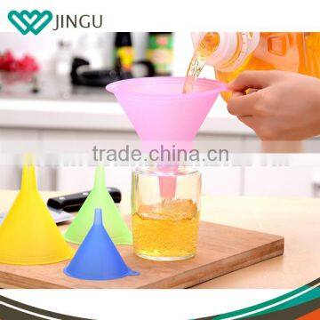 Made in China Cheap Plastic Funnel Plastic oil Funnel beer funnel