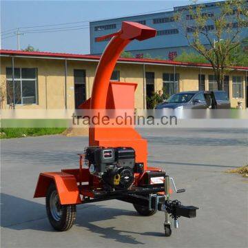 Tractor powered wood shredder machine TC4 with EPA tier4 engine