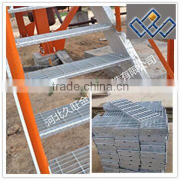 outdoor perforated metal stair tread/indoor stair tread