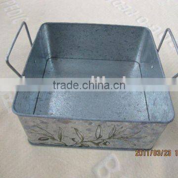 square shape size:150*150*70mm plain tin can