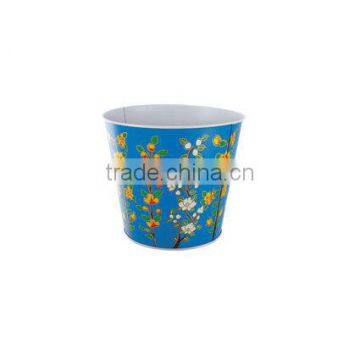 Blue color tin-printed bucket