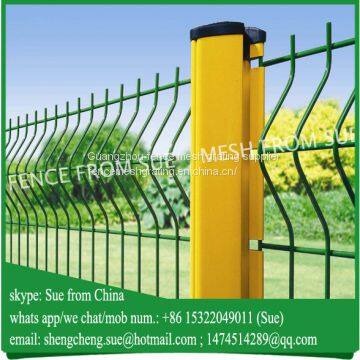 1.8m high 3D curves wire mesh fence