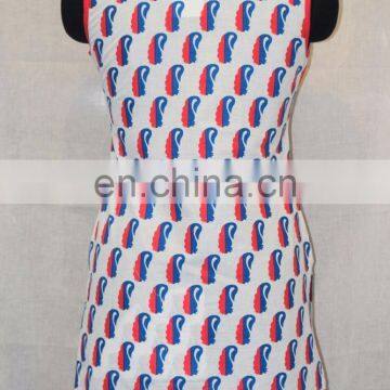 plain sleeveles kurti