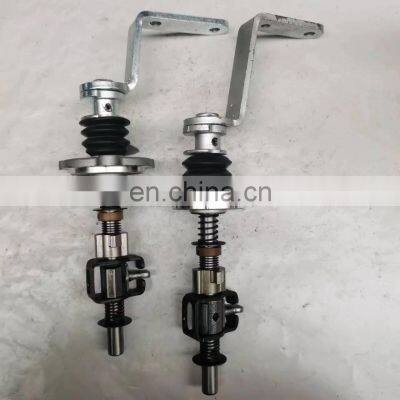 Dongfeng Gearbox Shift Shaft Assembly Fork Shift Small Cover 1593190926