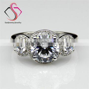 Round Cut 3-stone Halo Moissanite 2CT 8.0mm Center 14k 18k White Yellow Gold Diamond Wedding Engagement Ring