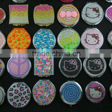 2015 New Hot Selling Bling Square Metal Travel Pill Box photo-3