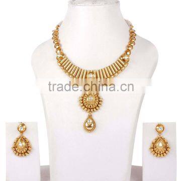 Indian Gold Tone Polish With Imitation Kundan Drop Party Wear Necklace For