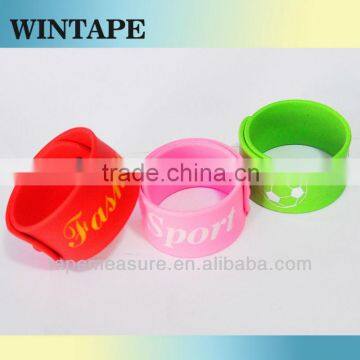 Promotional color custom slap bracelets