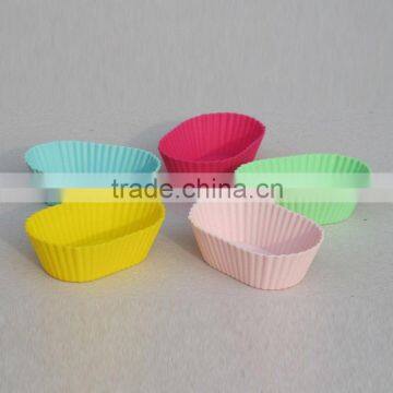 2014 new design Eco-friendly oval shaped silicone cake molds