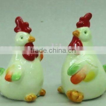 ceramic chicken shaker, Easter dat tableware