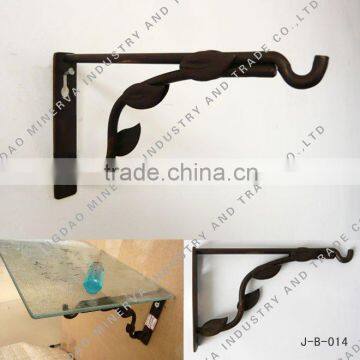 metal wall bracket