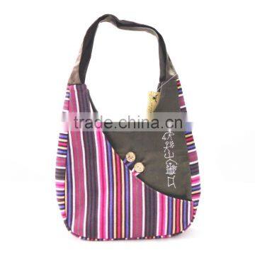Yunnan Ethnic Style Messenger Bag Manufacturer photo-4