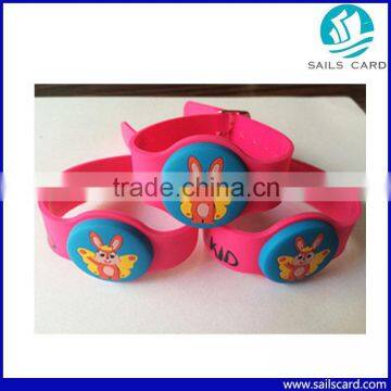 Hot sale Custom RFID wristband for promotion Gift