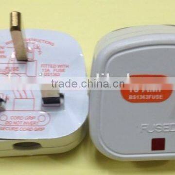 Hot selling cord plug uk 3 pin 13a plug with switch and LED light