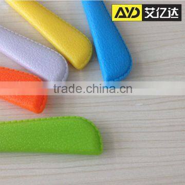 24 Pcs Stainless Steel Cutlery Set With Plastic Handle photo-4