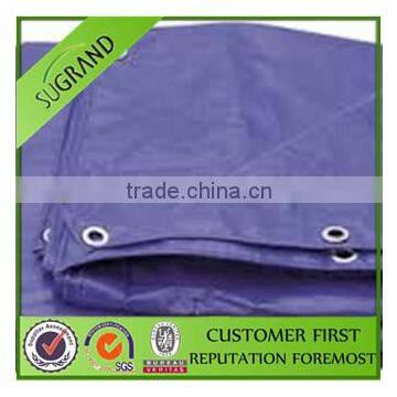 Truck pe Tarpaulin