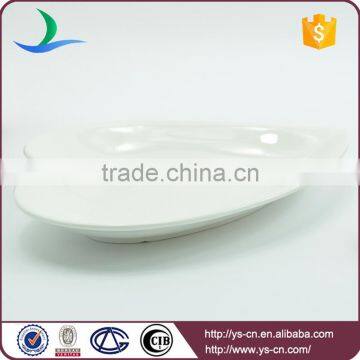 Wholesale Ceramic Hand Made Leaf Shaped Plates photo-6