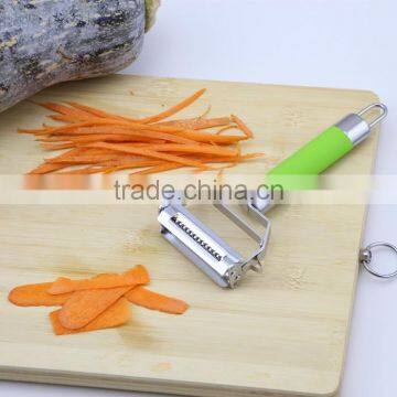 Hot Sale Two Blades Green Rubber Handle Peeler