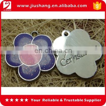 Custom design metal keychains with epoxy flower shape