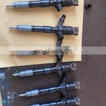 295900-0190 Fuel Injector Den-so Original In Stock Common Rail Injector 2959000190