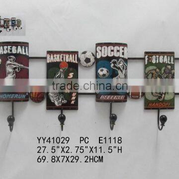 wholesale cheap metal wall four-hooks for home and bar use