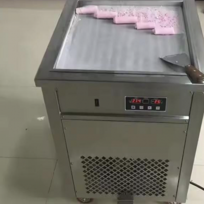 Machine commerciale pour faire des rouleaux de crème glacée frit avec une plaque carrée unique et une double plaque