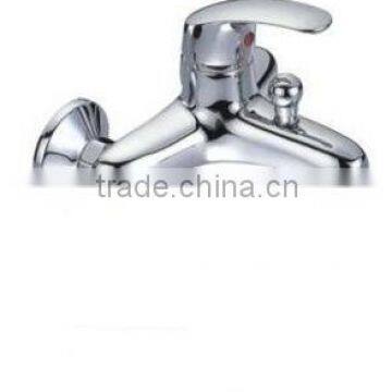 XLJ96028 chrom plated bathtub faucet