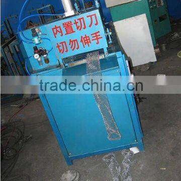 Automatic mesh scourer machine