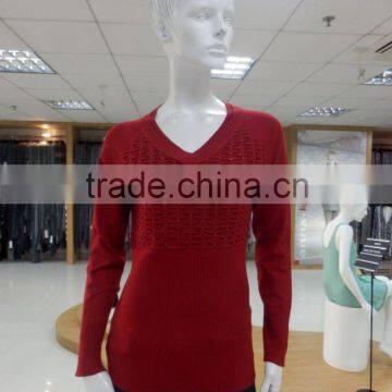 Diamond Stitch and Beading on Front 12gg V Neck Long Sleeve Kintted Sweater Pullover photo-3