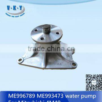 ME996789 ME993473 4M40 water pump For Mitsubishi