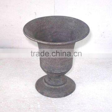 KS4022F- Metal Urn photo-1