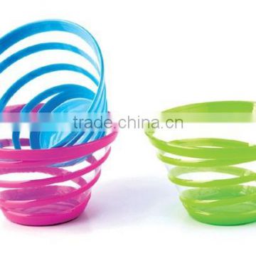 PLASTIC SPIRAL FRUITS BOWL WITH 6"