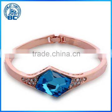 High End Fashion Crystal Bangle Bracelet