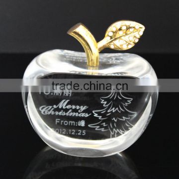 2015 transparent engraved crystal apple gift