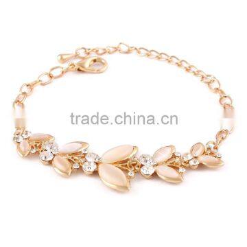 Fashionable wholesale gold plated opal leaf charm bracelet