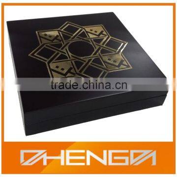 Hot!!! Customized Made-in-China Elegant Glossy Red Lacquer Logo Printing VIP Tea Gift Box(ZDW13-T026) photo-2