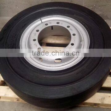Hydraulic Container Load Solid Tyre for Truck Trailer Used in Stations Docks Tire 1000-20 photo-2