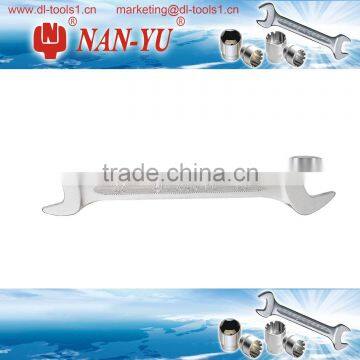 Non-slip Handle Double Open Wrench